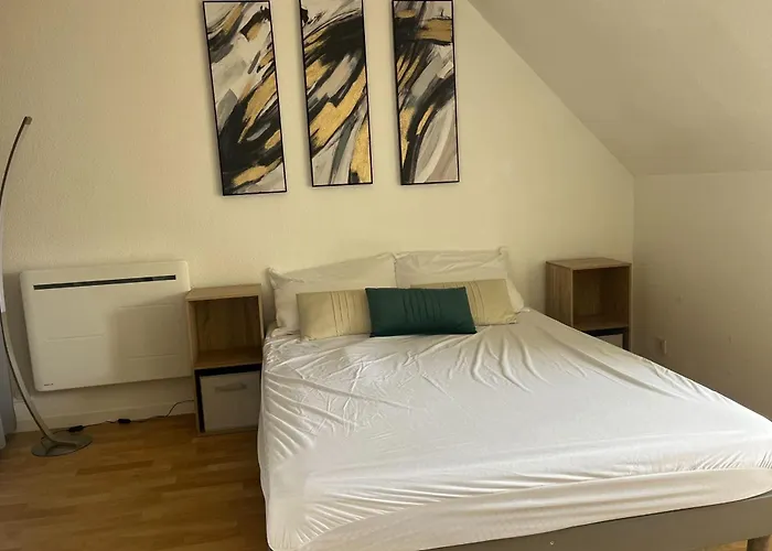 2p With Balcony Near The Beaches * Courseulles-sur-Mer